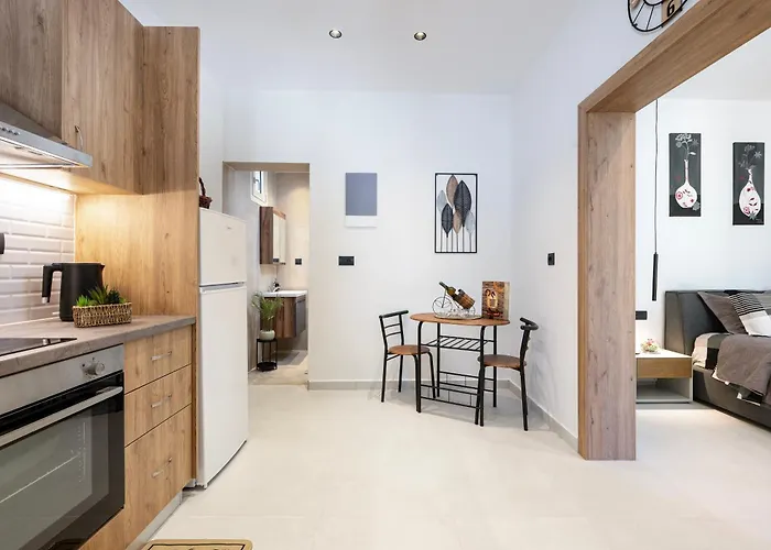 Horse - 5 Min To The *