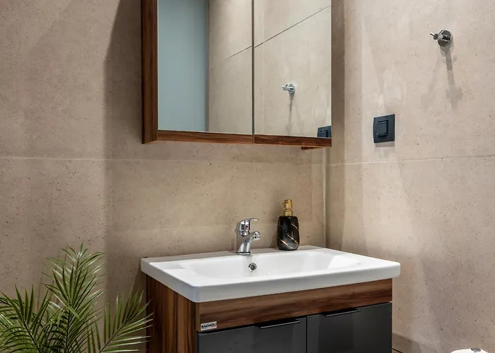 Horse - 5 Min To The Daire Marmari (Kos)