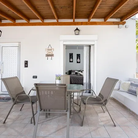 Horse - 5 Min To The شقة مارماري