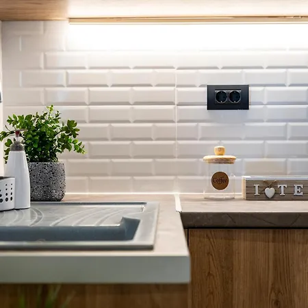 Horse - 5 Min To The * مارماري