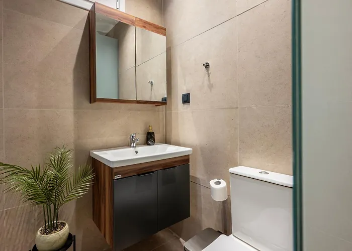 Horse - 5 Min To The *